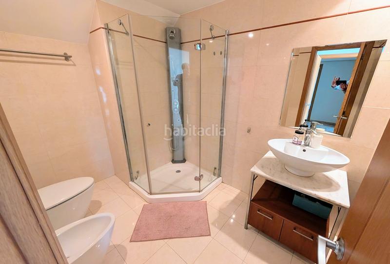 Foto 230290c7-27d2-48dc-a931-499263b42715. Location attique dans carrer de la vall de la ballestera 64 dans Valencia