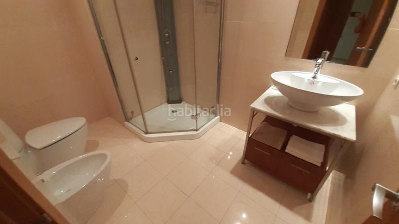 Foto 6b167e9a-e1b7-4518-b19e-d8107fb61ac9. Miete dachwohnung in carrer de la vall de la ballestera 64 in Valencia