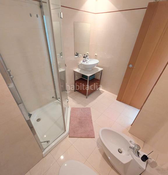 Foto 0c630b99-102f-4967-afd3-9b9d669d8485. Rent penthouse in carrer de la vall de la ballestera 64 in Valencia