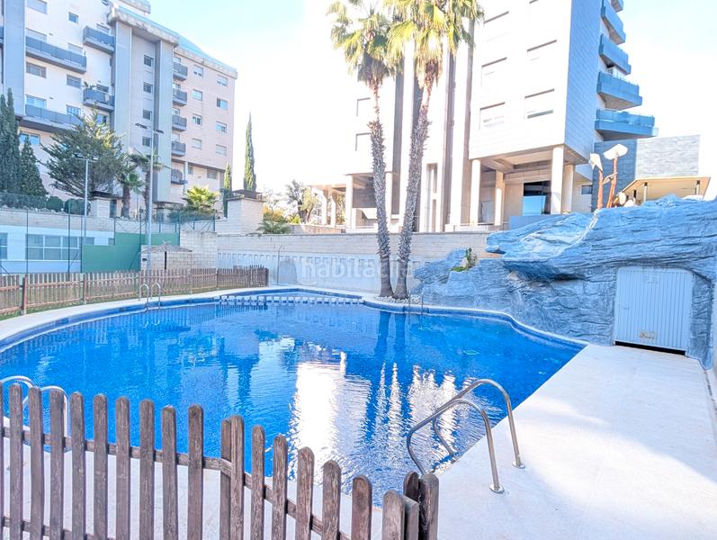 Foto 9421bcfa-2e74-46a5-9ac2-6350622e312e. Àtic a carrer de la vall de la ballestera 64 a Nou Campanar Valencia