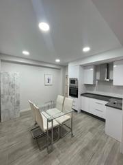 Etagenwohnung  Avenida de libia
