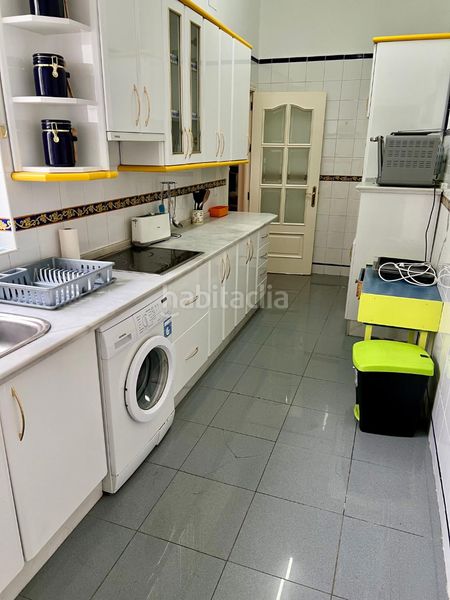 Foto 6c4b3d7e-5692-4c02-b1a0-e175a1711ac2. Piso en Ciudad Jardín - Zoco Córdoba