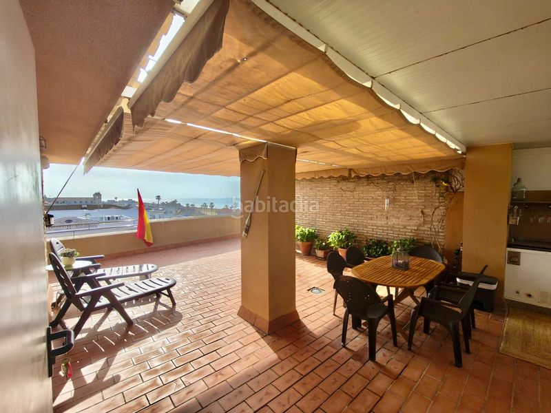 Foto 3a4b295a-6e4e-41e0-84dd-bebbc7c65d0d. Duplex con parcheggio in La Antilla