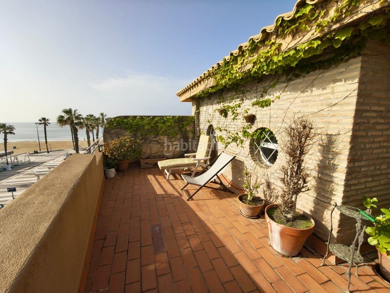 Foto d4f1f62a-0409-490f-99b9-273838f2d209. Duplex con parcheggio in La Antilla