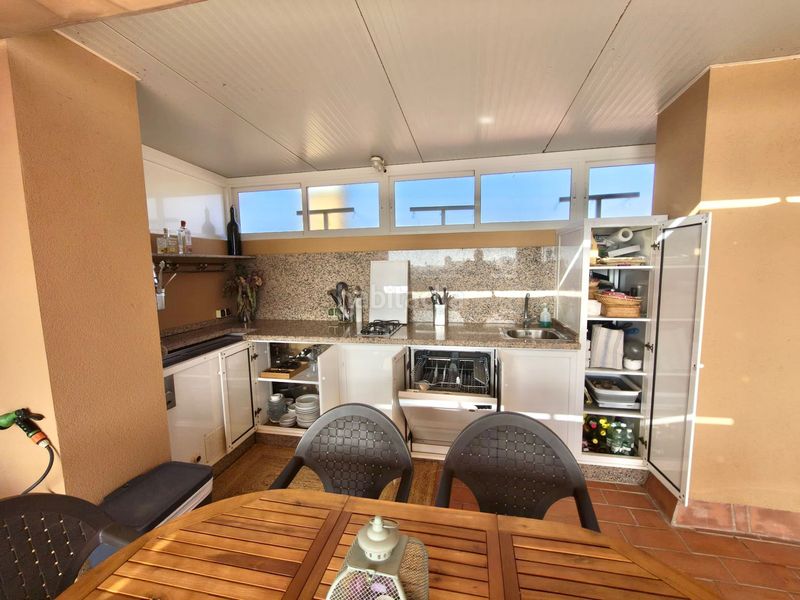 Foto f1c212d9-b163-4ac4-a865-c0c17b373185. Duplex con parcheggio in La Antilla