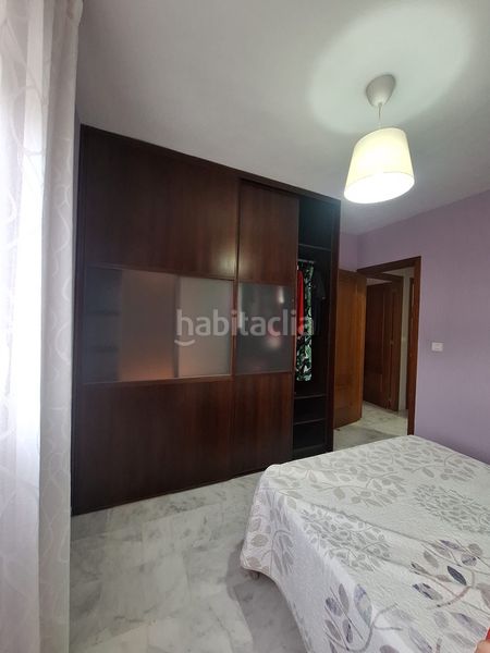 Foto cb3cc729-4600-40a1-9184-65d76895240c. Casa adossada amb aparcament a Écija