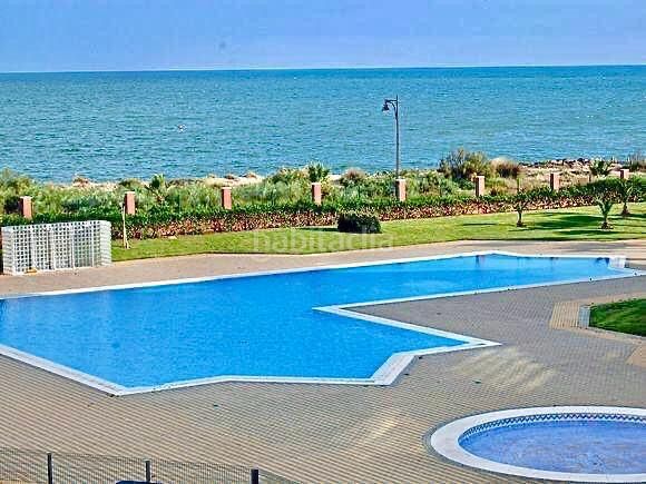 Foto afca1a5c-f669-461a-b927-b6fdd24b3130. Piso en Isla Canela Ayamonte