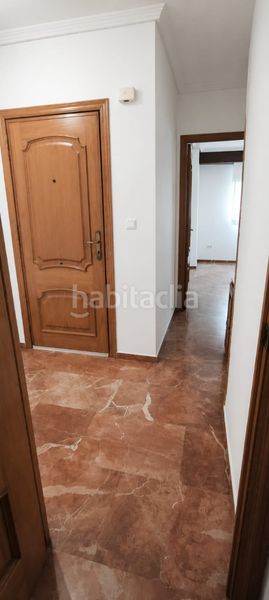 Foto 0d6f0306-a166-4d48-a724-729fac9762d8. Pis amb xemeneia a Huerta de la Reina - Trassierra Córdoba