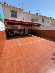Casa a Calle Descubridor Francisco Hernández Cordoba