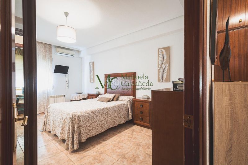 Foto 065663d4-985e-4295-9a4f-7b5afafe549b. Pis amb aparcament a Sur Mérida