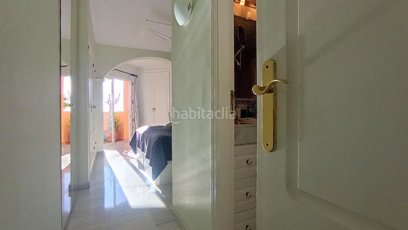 Foto a24a2555-2c08-4fb4-8495-445b3ae1bc5f. Ático atico a la venta en Calahonda, costa en Calahonda Mijas