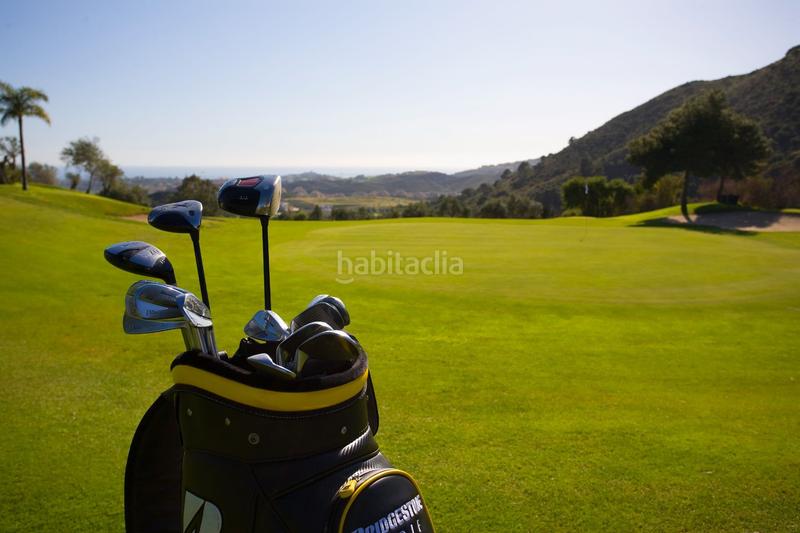 Foto 4ee5d026-387f-4869-9373-9dcd2b58a352. Ático  a la venta en benahavis en El Paraíso Benahavís