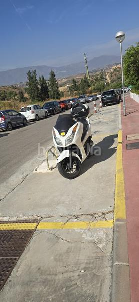 Foto eccf8569-114e-47f0-b148-ab4a54092a38. Pis amb aparcament piscina a Riviera del Sol Mijas