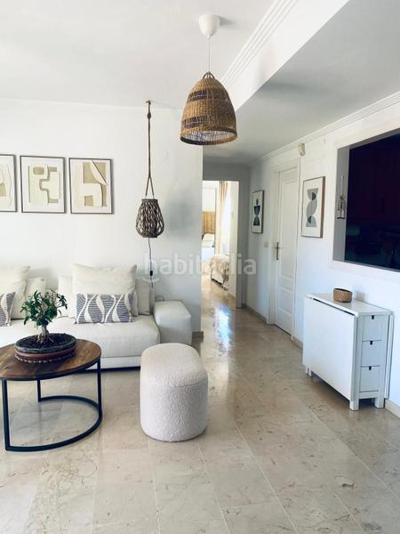 Foto 5244e876-194b-4a8d-a62e-d14786cff444. Rent penthouse with heating parking pool in Romana Playa Marbella