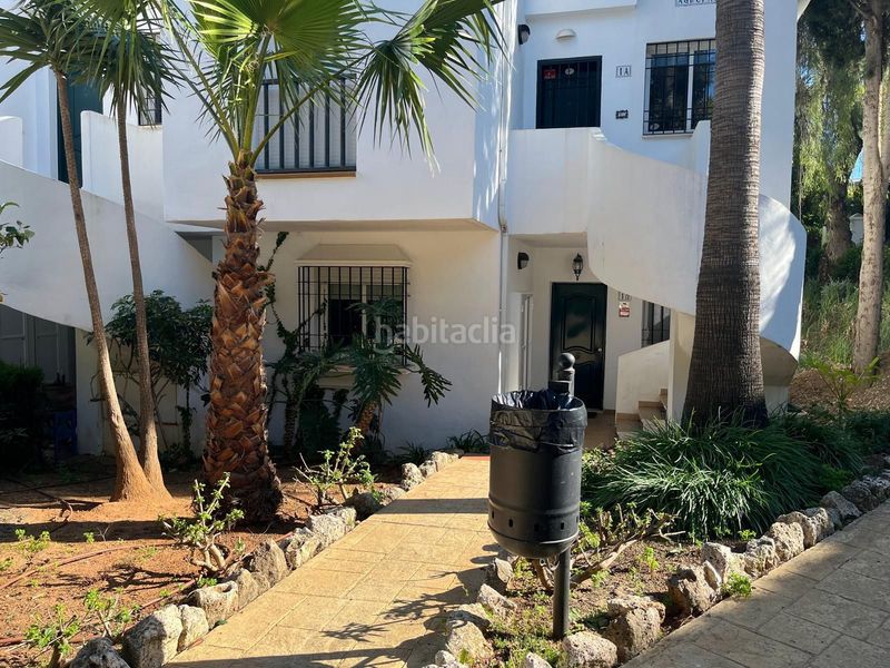 Foto 540adba4-c470-4eb7-bd84-8ee620d85fd2. Pis amb calefacció aparcament piscina a Los Naranjos Marbella