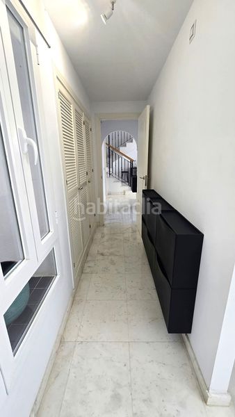 Foto 22a9be49-a96d-472e-b26f-d073ad334d8a. Casa adossada amb calefacció aparcament piscina a Mijas