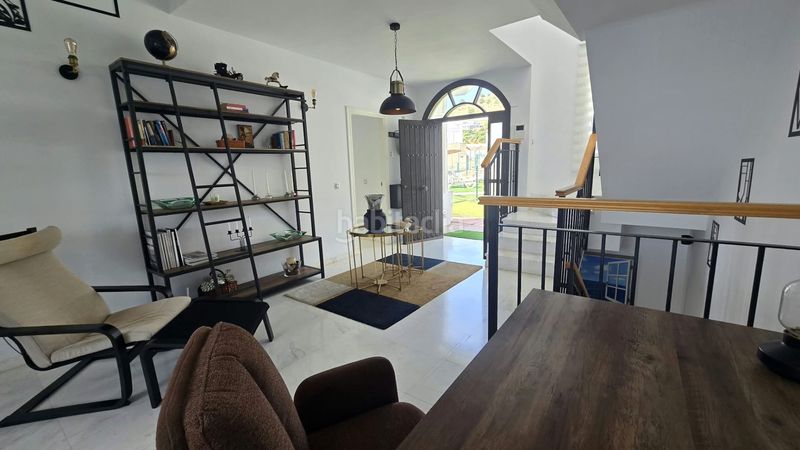 Foto c357a833-c8c7-4217-9ee8-65bd4a948bdd. Casa adossada amb calefacció aparcament piscina a Mijas