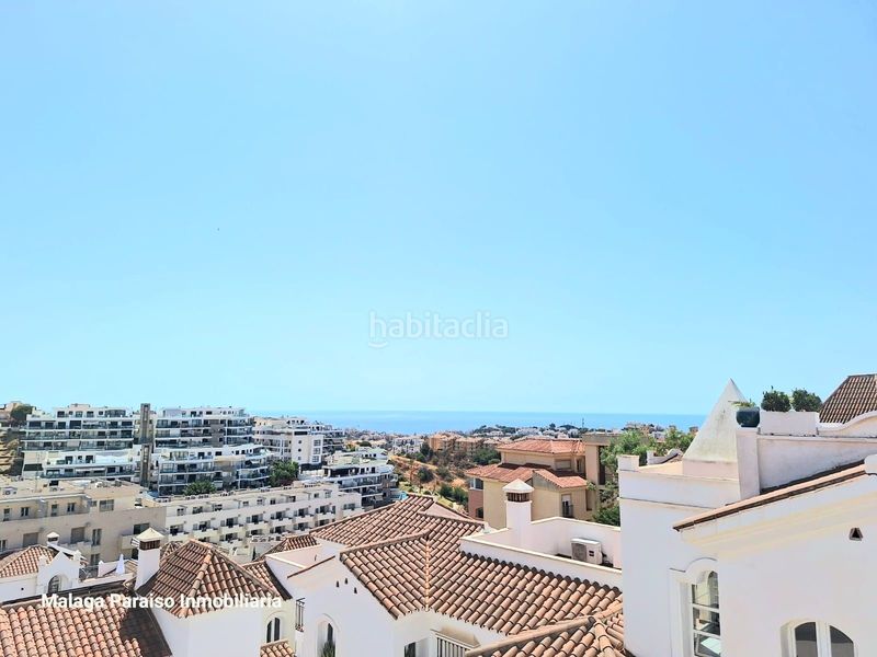 Foto cf3e8b91-64a0-43a1-95ae-654952548fe3. Casa adossada amb calefacció aparcament piscina a Mijas