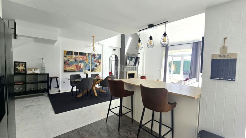 Foto fb899dd3-e0f2-40b2-a682-60543b5acda5. Casa adossada amb calefacció aparcament piscina a Mijas