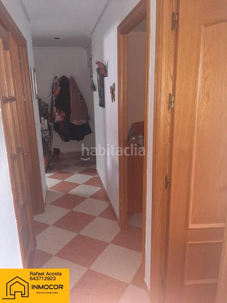 Foto 7e2015e5-e48a-49f5-9b14-4f1f901f7c38. Piso en avenida de la virgen del mar 45 ¿ y si fuera el piso que estas buscando? en Córdoba