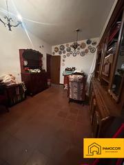 Piso  Calle cañete de las torres 2. ¿ y si fuera el piso que estas buscando?