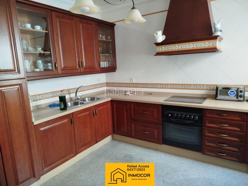 Foto 44dbcaa2-2c91-45f5-8ed9-26092b7407e4. Casa adossada a calle beata 37 a Rubio (El)