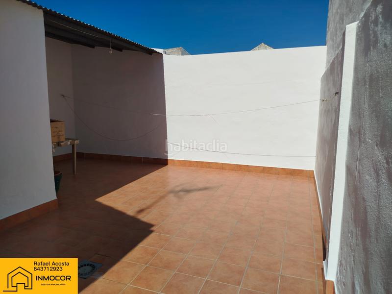 Foto 7199f05f-9c73-4e8f-aadb-4229c9d178be. Casa adossada a calle beata 37 a Rubio (El)