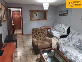 Etagenwohnung  Calle puente genil 3. ¿ y si fuera el piso que estas buscando?