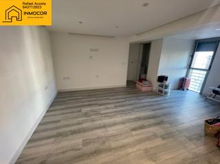Appartement  Calle motril. ¿ y si fuera el piso que estas buscando?