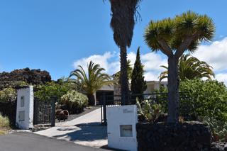 Chalet à Calle canto juan alonso 4. Villa exclusiva rodeada de naturaleza