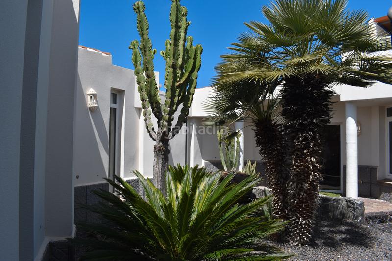 Foto b50cebe4-d044-4c3f-adfb-da5ce123881b. Chalet in calle canto juan alonso 4 in Tamaimo - Arguayo Santiago del Teide