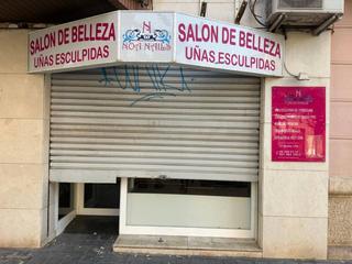 Local commercial  Reina. Buen local calle reina, 124 bajo