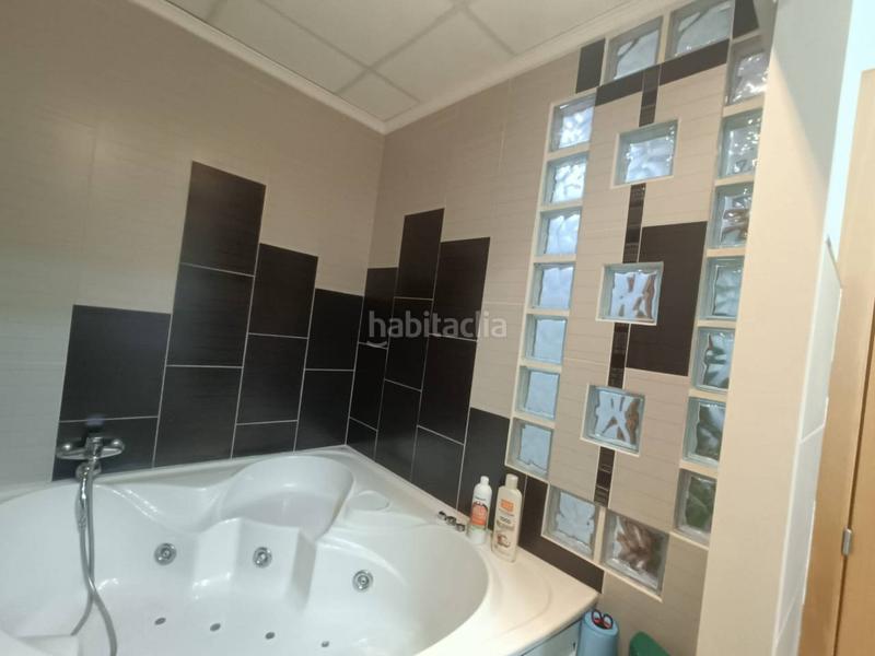 Foto bd89d950-3752-41bf-a523-02dda4f56de3. Local comercial a El Cabanyal-El Canyamelar Valencia