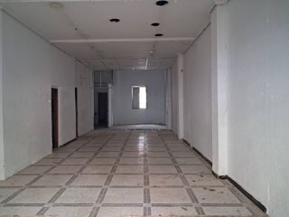 Business premise  Calle san vicente de paúl. Local en venta en orriols46019