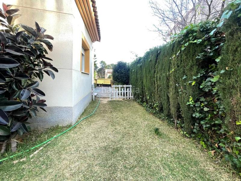 Foto 3600bac4-62fb-4471-899f-57e64028bffc. Xalet amb aparcament piscina a Godelleta