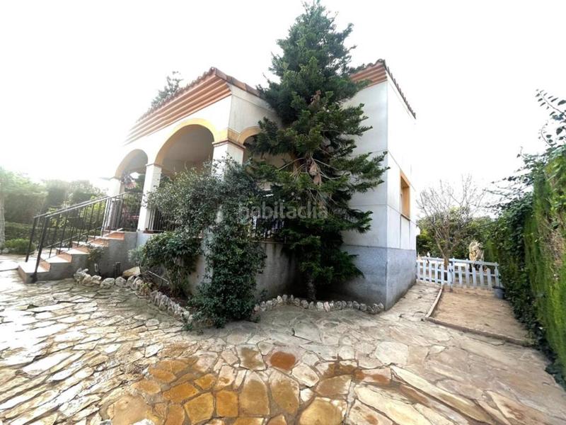 Foto 448d62e1-3660-4045-9805-3815125827dc. Xalet amb aparcament piscina a Godelleta