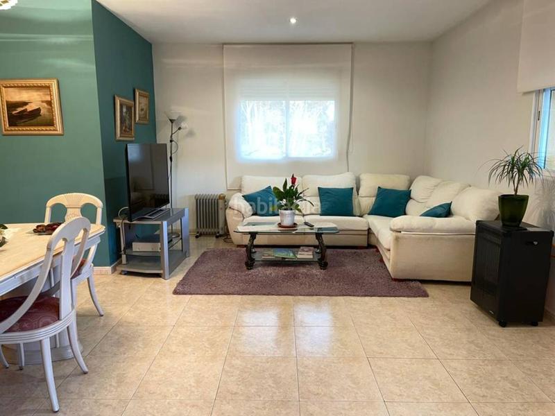 Foto 9df53af3-df6c-4542-8310-9aa958c01dd3. Xalet amb aparcament piscina a Godelleta