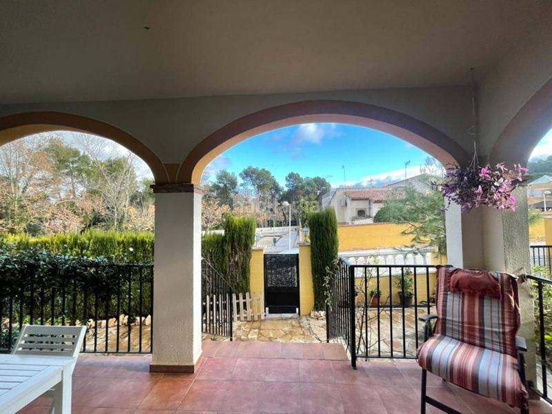 Foto e0a329eb-d187-40ec-ad09-e2d006c82fb8. Xalet amb aparcament piscina a Godelleta