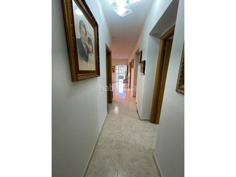 Foto f8566960-91b4-47ce-916c-5562aeee076a. Xalet amb aparcament piscina a Godelleta