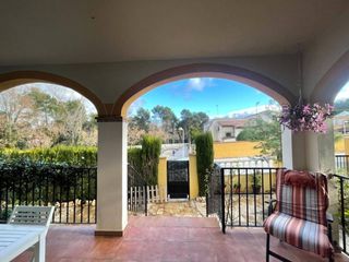 Xalet  Avenida republica espa�ola -calicanto b 2 finca 5 ue. Chalet en venta en godelleta