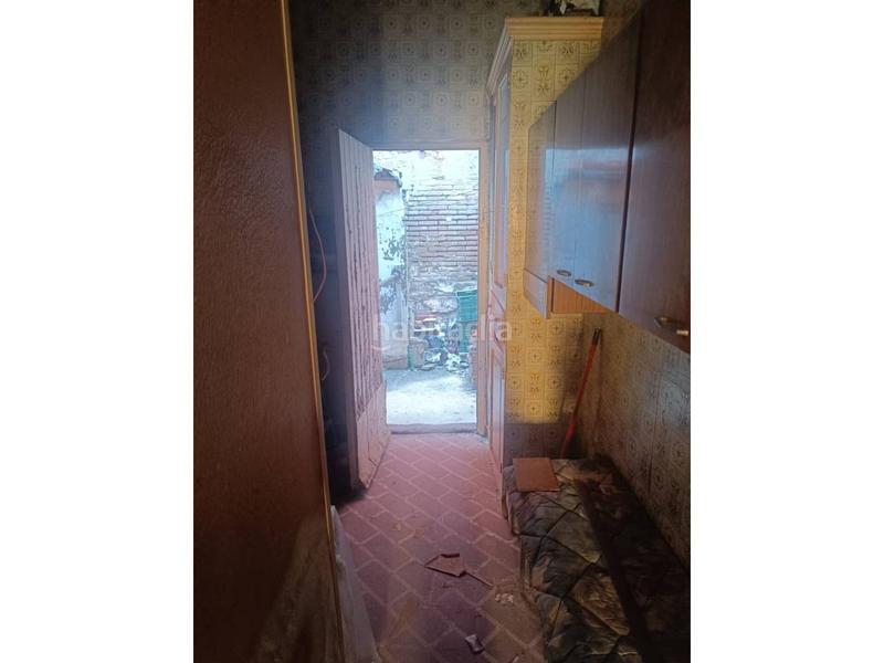 Foto 1ac10e2f-900b-4464-876c-0813f89fb62a. Casa aparellada a El Cabanyal-El Canyamelar Valencia