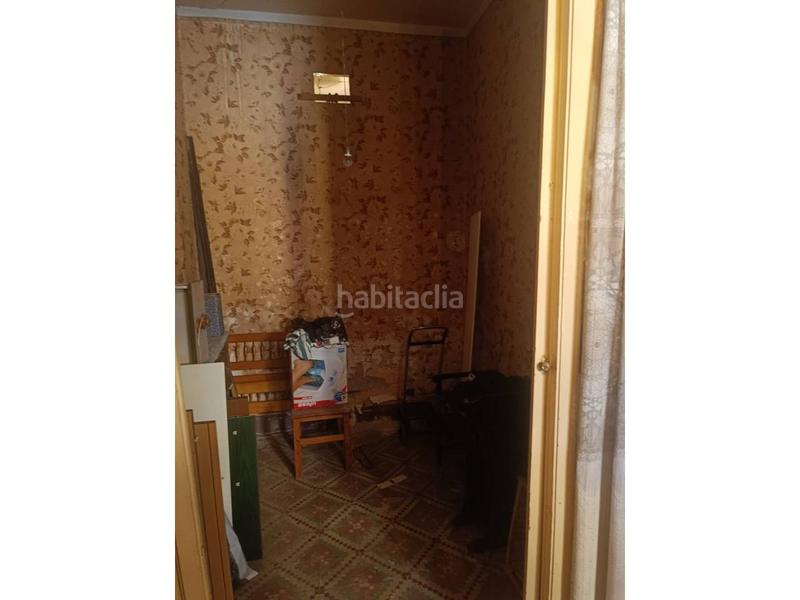 Foto ab04de6d-557c-4693-bd44-eb5d296ba108. Casa aparellada a El Cabanyal-El Canyamelar Valencia