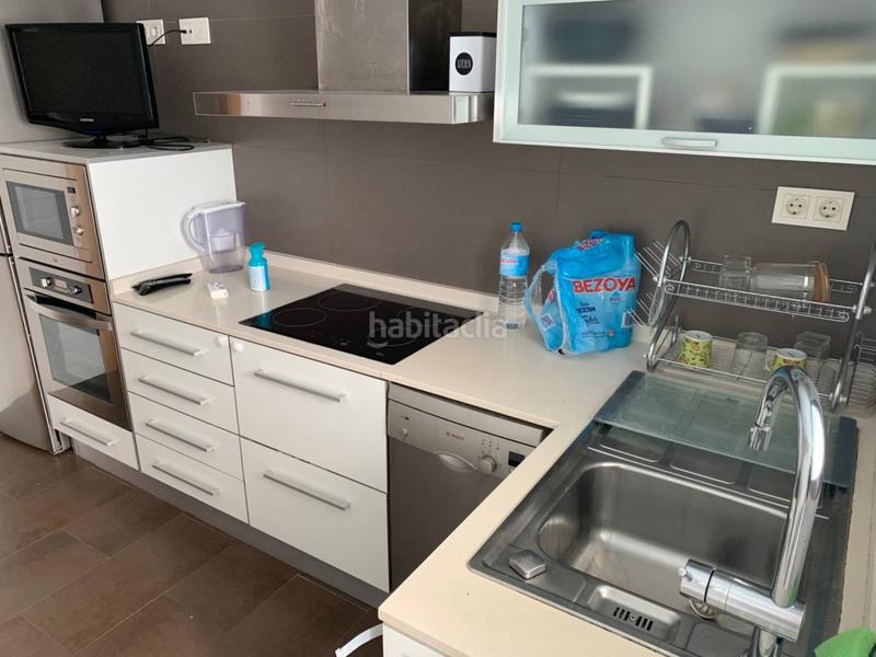 Foto 743e25a2-e13e-4bce-9bea-f240a7272287. Miete etagenwohnung mit heizung pool in Nou Benicalap Valencia