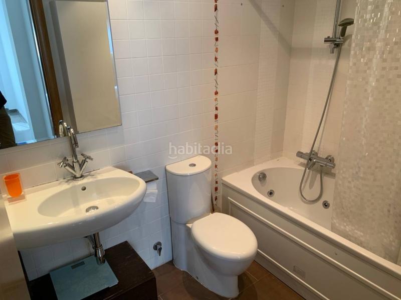 Foto d15ff326-2458-404e-8ed0-eddd293c5085. Rent flat with heating pool in Nou Benicalap Valencia