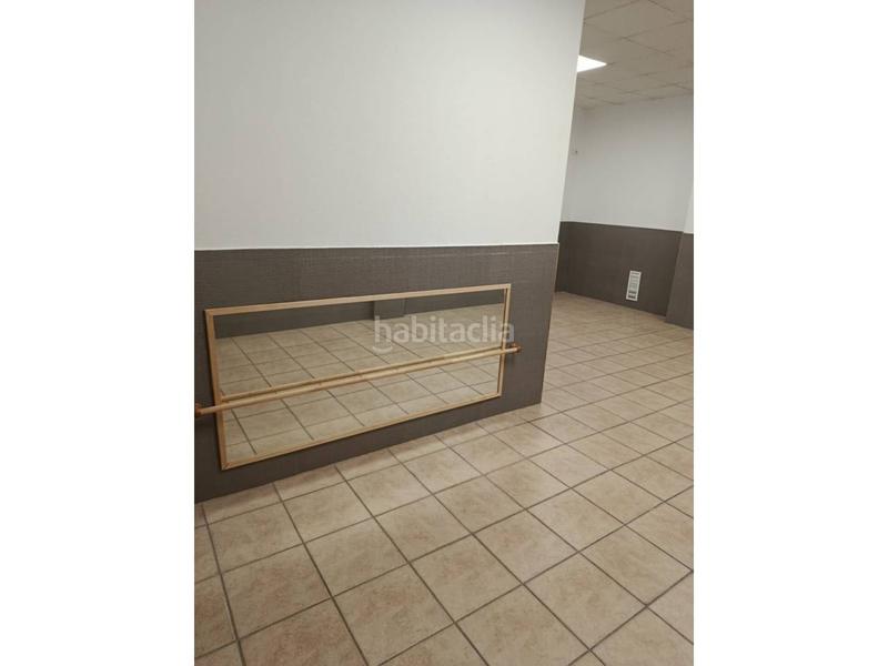 Foto 05d5df6d-5ba3-4c66-aa4a-ccfeeb5b4e4c. Local comercial a Corea Gandia