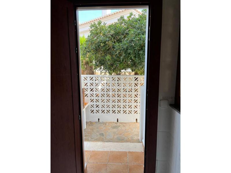 Foto 08ff9a64-1ead-4b6c-937f-b80813b2f179. Chalet  unifamiliar en venta en mareny de les barraquetes en Sueca