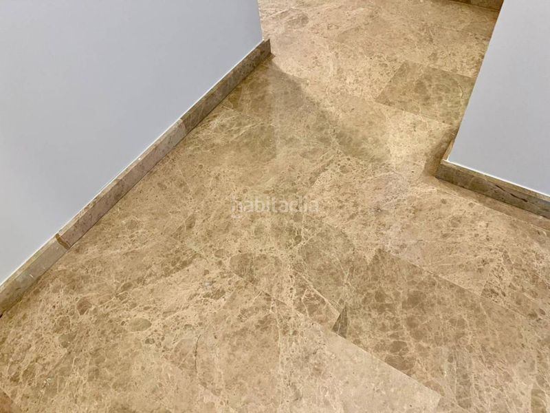 Foto e2de5c30-dee4-4274-9d05-3641406b13d9. Pis amb calefacció piscina a Penya-Roja - Avda. Francia Valencia