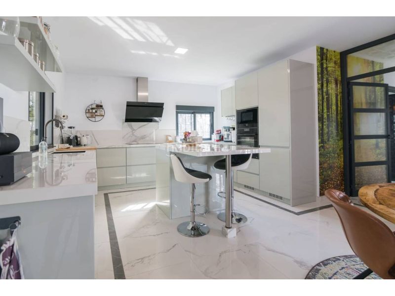 Foto 37507696-8b92-43aa-ab11-a522c15fed34. Masia amb piscina a Guadassuar