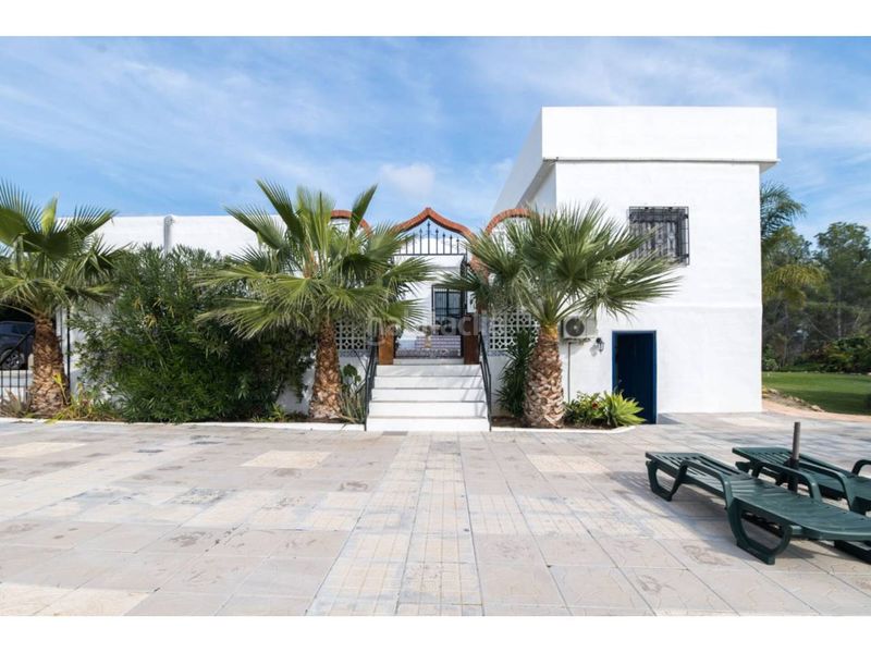 Foto 8945d5fc-f01c-42de-99c0-311c9912fcd5. Masia amb piscina a Guadassuar