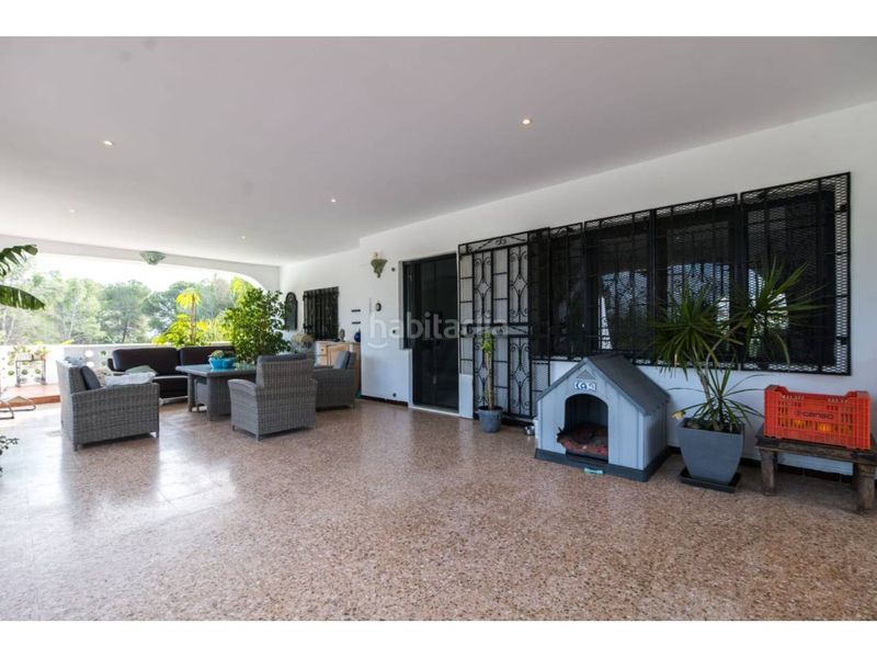 Foto ac339b9b-096c-454e-bf83-35417eca22c6. Masia amb piscina a Guadassuar